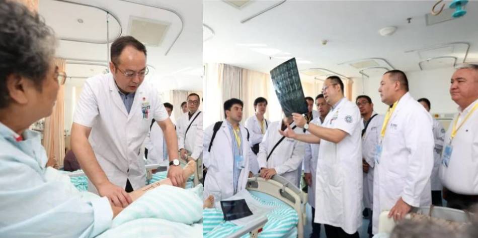Il 23 settembre, il Primo Ospedale Affiliato dell'Università di Scienza e Tecnologia della Cina (Ospedale Provinciale di Anhui), in collaborazione con Double Medical, ha organizzato con successo il Corso Internazionale di Protesi Articolare, che ha attirato oltre dieci chirurghi ortopedici provenienti da Uzbekistan, Indonesia, Thailandia e Filippine a riunirsi a Hefei per esplorare tecnologie all'avanguardia e risultati di ricerca nel campo della protesi articolare. Sotto la guida del Professor Zhu Chen e del suo team, il corso promuove lo scambio internazionale e il miglioramento delle tecnologie mediche attraverso visite didattiche, lezioni teoriche, discussioni di casi e dimostrazioni chirurgiche. All'inizio del corso, il Professor Zhu Chen e il suo team hanno condiviso con gli studiosi internazionali oltre dieci casi chirurgici post-operatori e dello stesso giorno, presentando la situazione ospedaliera da una prospettiva professionale attraverso visite guidate in lingua inglese. Hanno elogiato la gestione riabilitativa perioperatoria accelerata dell'ospedale, con una degenza media di tre giorni dopo l'intervento. Auspicano di portare questo concetto di riabilitazione accelerata nei loro paesi d'origine per aiutare un maggior numero di pazienti locali. Nella sezione di insegnamento teorico, il Professor Zhu Chen e il suo team hanno condotto un'analisi approfondita delle indicazioni, degli approcci chirurgici, delle procedure operative e delle strategie di gestione delle complicanze post-operatorie per la protesi totale di ginocchio, anca e monocompartimentale. Hanno inoltre discusso argomenti di grande attualità come il "Concetto di Trattamento a Scalare del Ginocchio", l""Approccio Mininvasivo DAA per l'Anca Totale" e l""Anca Complessa e Revisione", attraverso discussioni animate basate su casi clinici. Gli studiosi internazionali hanno anche attivamente condiviso casi clinici con gli esperti cinesi. Il Dr. Wesley delle Filippine ha condiviso le sfide e le intuizioni nell'apprendimento della tecnica DAA, mentre il Dr. Clement dall'Indonesia ha dimostrato una tecnica chirurgica unica per il trattamento del ginocchio varo, esprimendo il desiderio di una più approfondita esplorazione e cooperazione con gli studiosi nazionali. La sezione di osservazione pratica è stata ancora più entusiasmante. Il team chirurgico guidato dal Professor Zhu Chen ha dimostrato oltre 20 procedure di protesi articolare di alto livello, tra cui la sostituzione monocompartimentale con piattaforme mobili e fisse, la revisione dell'anca, l'approccio mininvasivo anteriore all'anca, la deformità del ginocchio varo e la sostituzione bilaterale simultanea del ginocchio. L'interpretazione in tempo reale durante l'intervento ha aiutato gli scienziati internazionali a comprendere meglio le diverse tecniche di protesi articolare. Dopo la revisione dell'anca, il Dr. Quvvatbek dall'Uzbekistan ha dichiarato di non aver mai visto un'operazione così precisa e fluida. Ha elogiato le abilità chirurgiche dei medici cinesi come di livello mondiale. Il Professor Zhu Chen, presidente del corso, ha affermato che questa visita di scambio internazionale tra medici ortopedici non è solo una dimostrazione tecnica, ma anche uno scambio culturale. Spera che un numero maggiore di colleghi internazionali possa vedere i progressi della medicina ortopedica cinese, promuovere congiuntamente la prosperità e lo sviluppo della disciplina ortopedica e servire meglio la salute umana. Questo corso internazionale di protesi articolare esporta la saggezza cinese nel mondo, promuove tecnologie mediche di alta qualità, condivide risultati medici avanzati e avvantaggia i pazienti in tutto il mondo. In quanto produttore leader nazionale di dispositivi medici, Double Medical continuerà a concentrarsi sui bisogni clinici insoddisfatti. Promuoverà lo sviluppo e la trasformazione di tecnologie all'avanguardia e prodotti innovativi in tutto il mondo rafforzando la costruzione accademica e gli investimenti in innovazione. Non risparmierà sforzi per il vigoroso sviluppo dell'industria nazionale dei dispositivi medici.